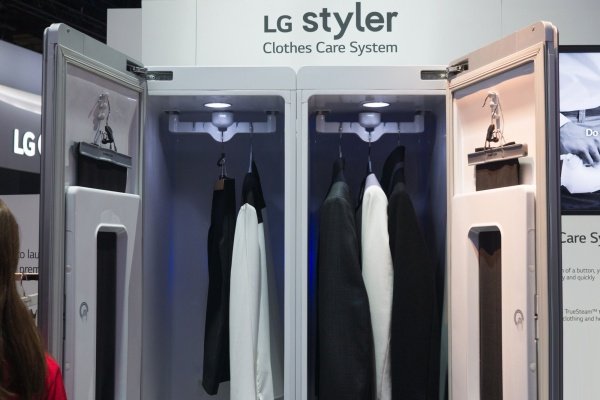 Паровой шкаф LG Styler