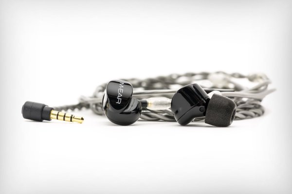 Audiolab M-EAR 4D