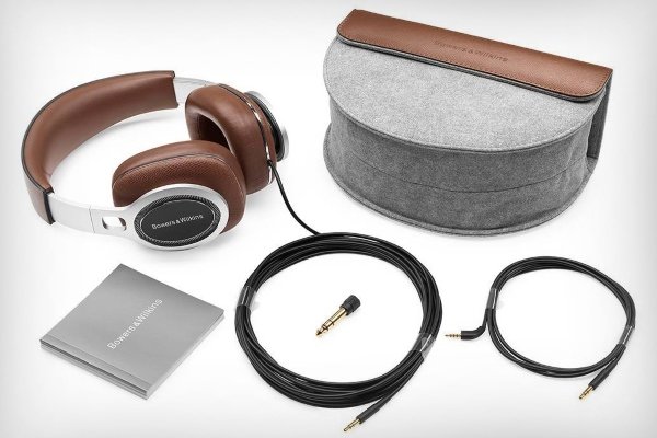 Bowers & Wilkins P9