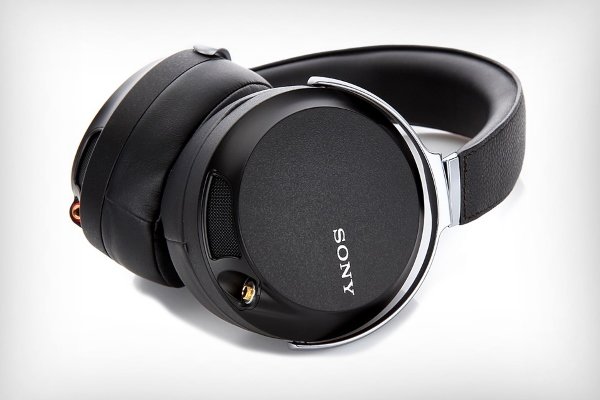 Sony MDR-Z7