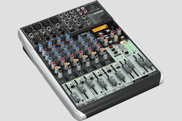 Behringer Qx1204usb
