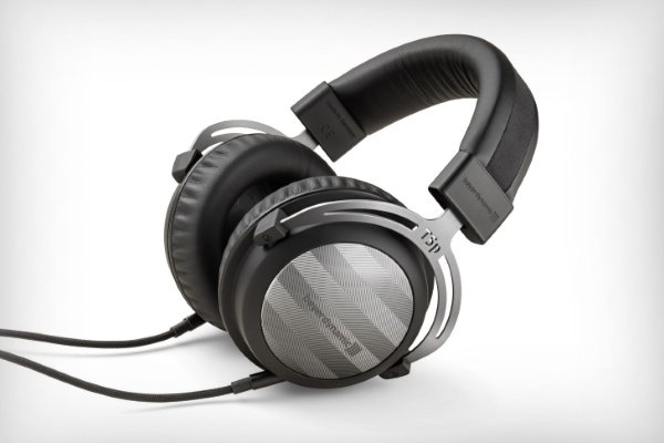 Beyerdynamic T 5 p
