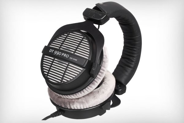 Beyerdynamic DT 990 Pro