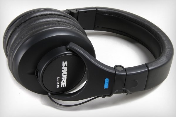 Shure SRH440