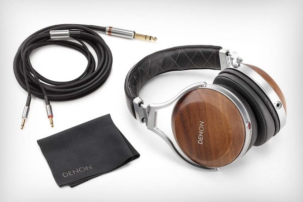 Denon AH-D7200